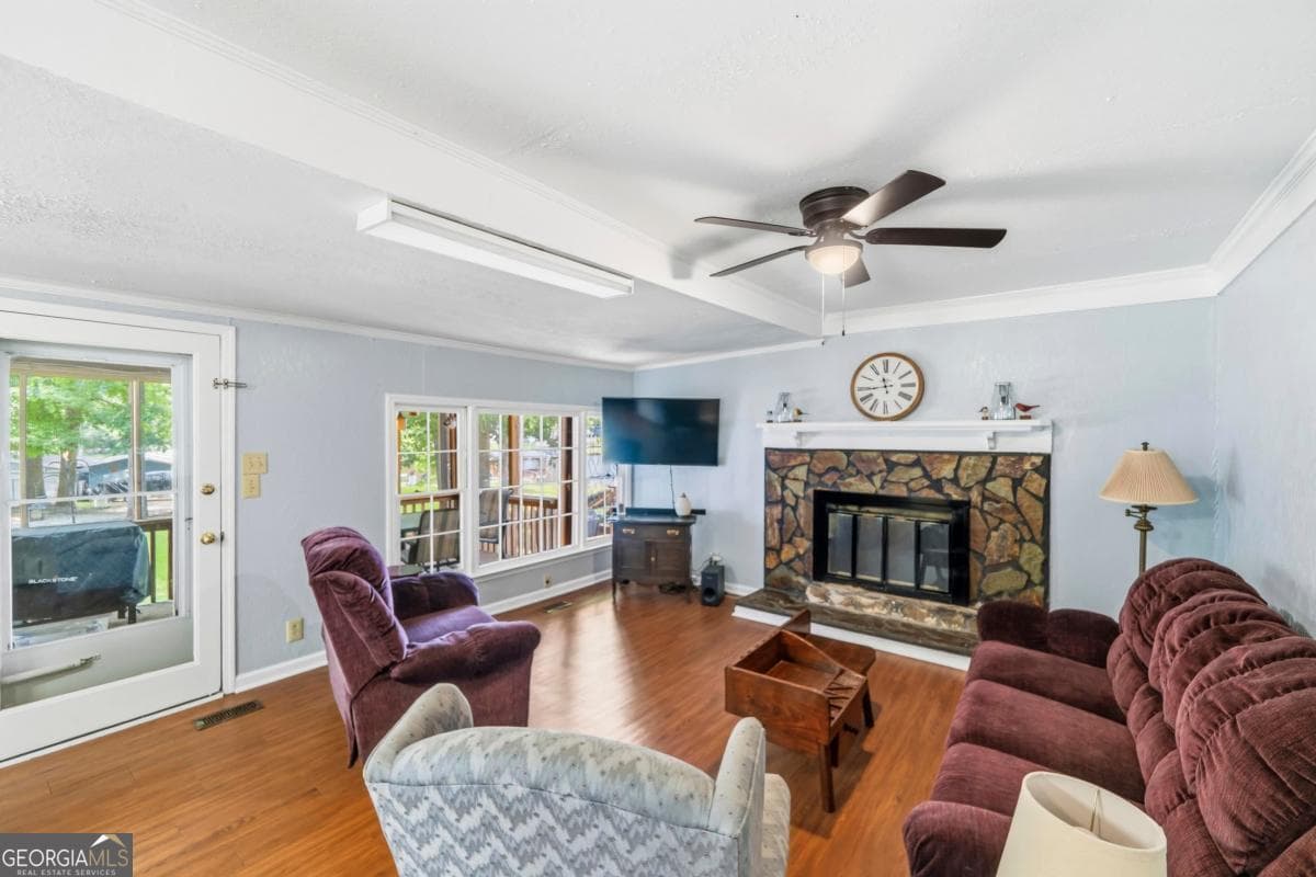 3 bedroom, 3 bathroom, 1,218 sq ft single family residence for sale at 260 Shelton Drive, Eatonton, GA 31024 — photo 9
