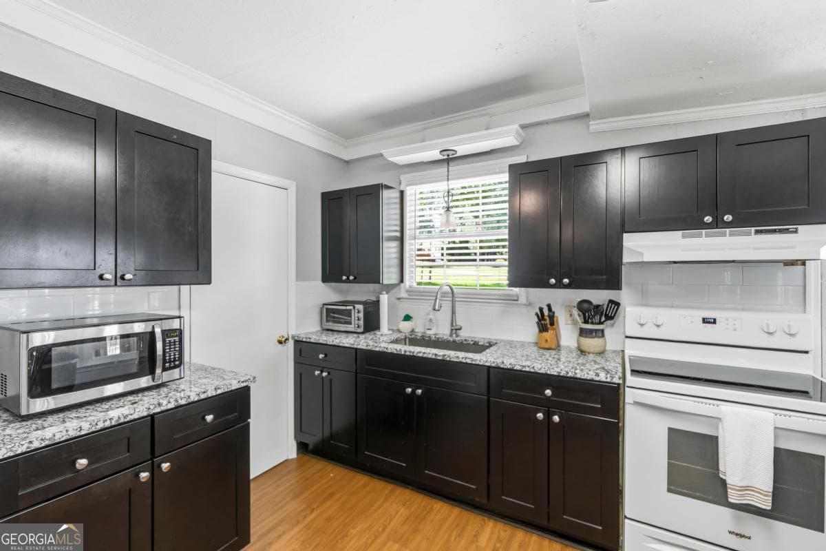 3 bedroom, 3 bathroom, 1,218 sq ft single family residence for sale at 260 Shelton Drive, Eatonton, GA 31024 — photo 8