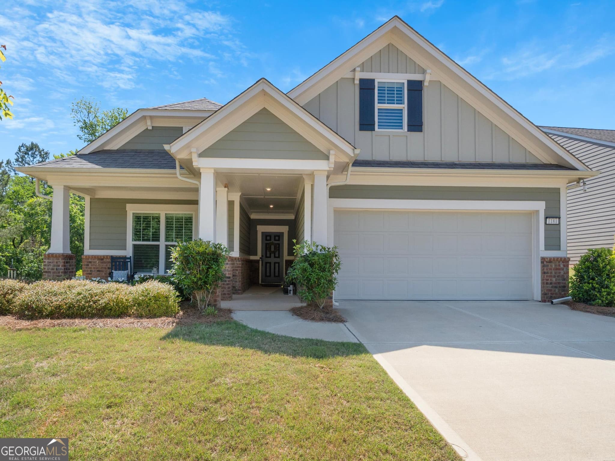 3 bedroom, 2 bathroom, 2,148 sq ft single family residence sold at 1181 Starboard Way, Greensboro, GA 30642