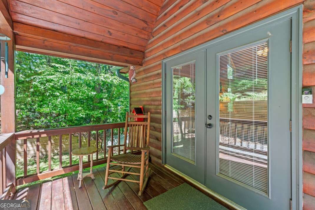3 bedroom, 3 bathroom, 1,920 sq ft cabin,single family residence for sale at 801 Davenport Mountain Road, Blue Ridge, GA 30513 — photo 2