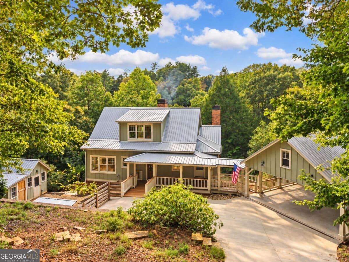 5 bedroom, 3.5 bathroom single family residence for sale at 224 River Rock Drive, Dahlonega, GA 30533 — photo 1 of 81