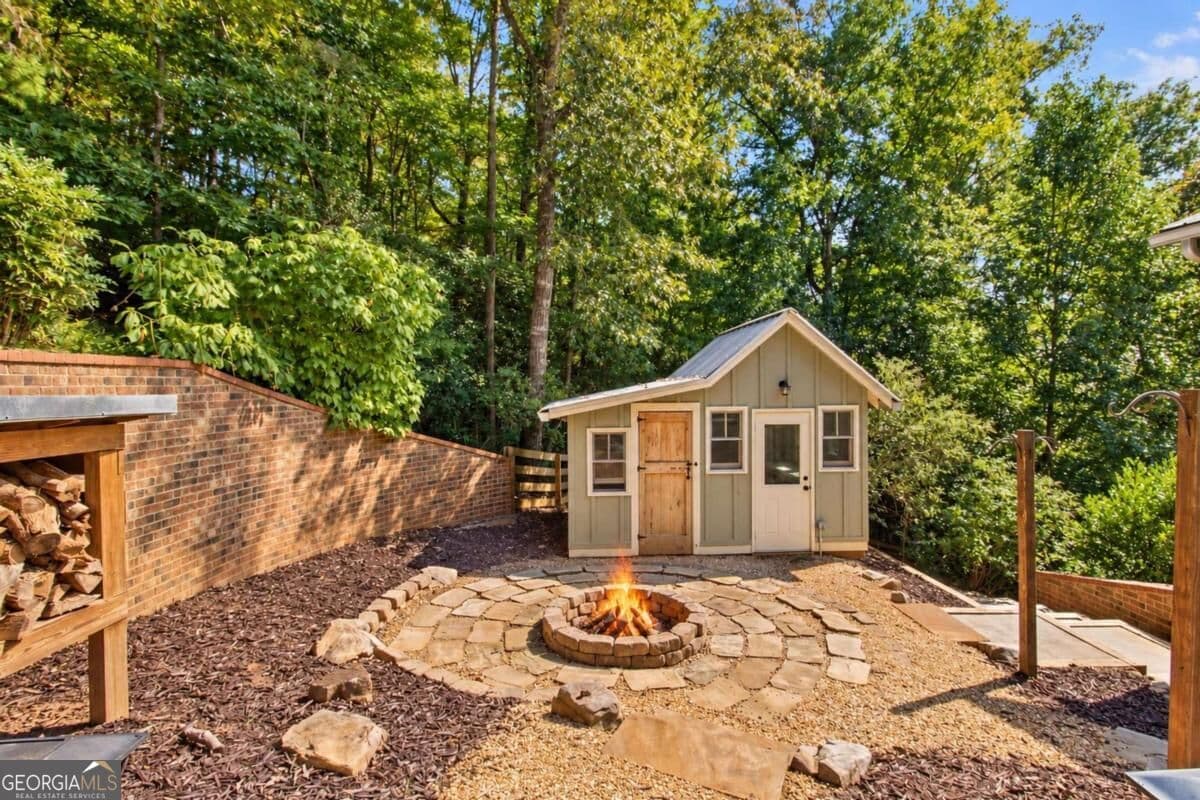 5 bedroom, 3.5 bathroom single family residence for sale at 224 River Rock Drive, Dahlonega, GA 30533 — photo 5