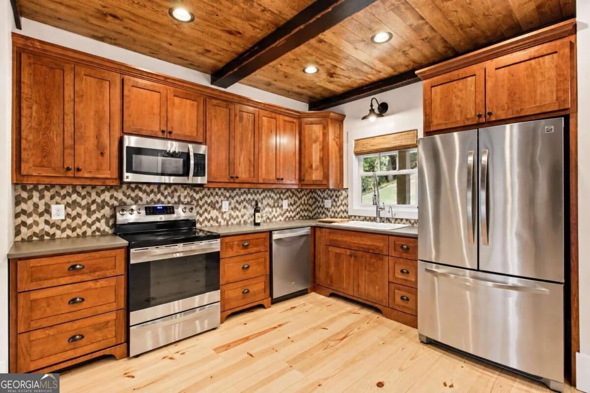 5 bedroom, 3.5 bathroom single family residence for sale at 224 River Rock Drive, Dahlonega, GA 30533 — photo 10