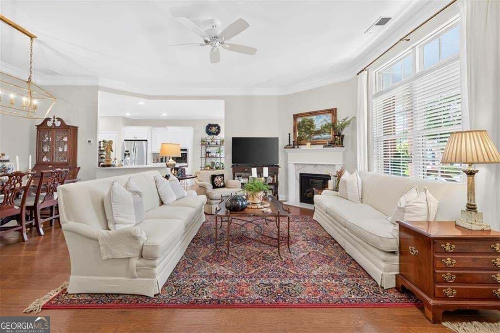 2 bedroom, 2 bathroom, 1,843 sq ft condominium for sale at 3581 Lindenridge Drive, Buford, GA 30519 — photo 5