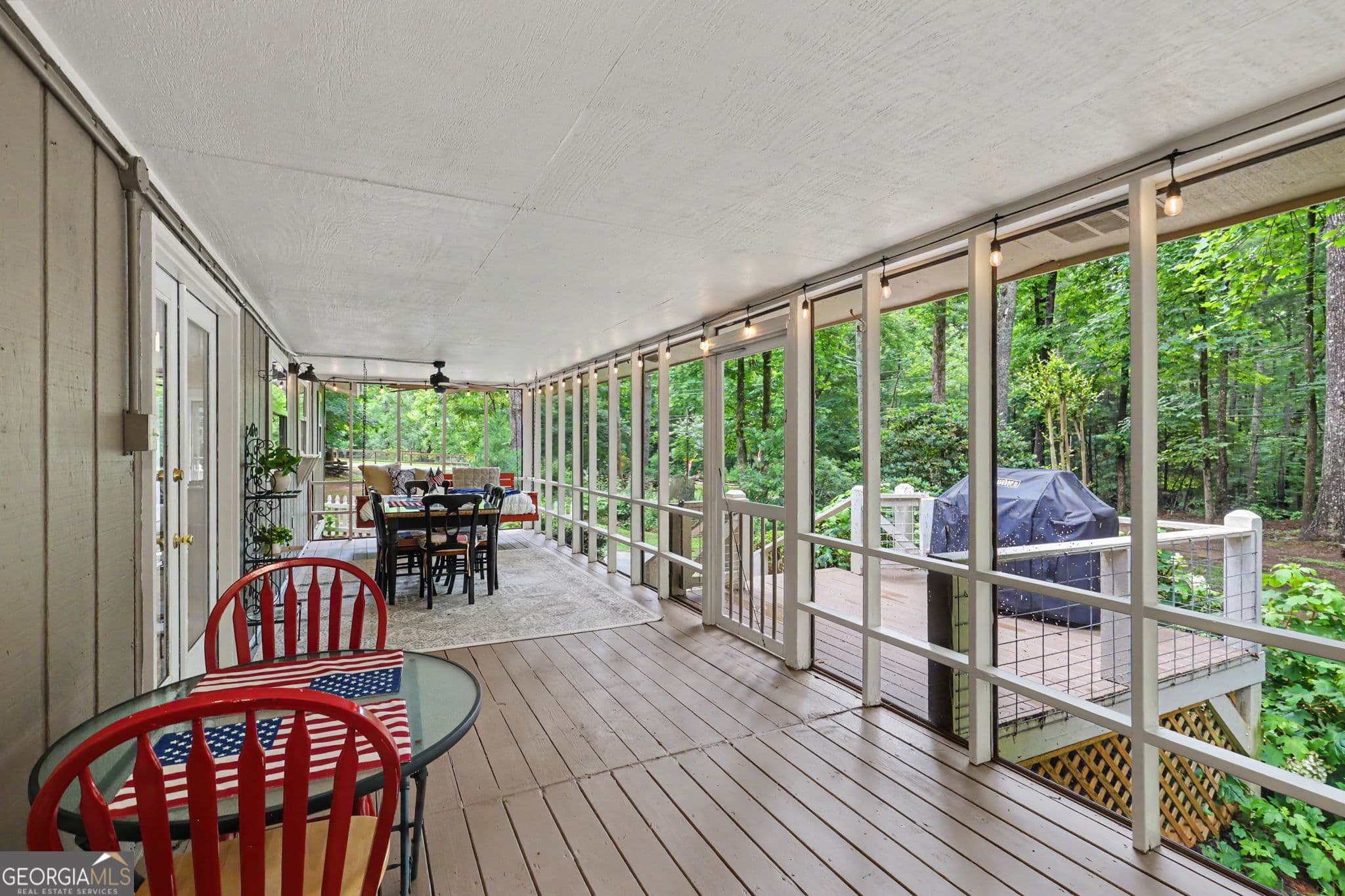 3 bedroom, 3.5 bathroom, 1,724 sq ft single family residence for sale at 5637 Murray Cove Road, Tiger, GA 30576 — photo 7