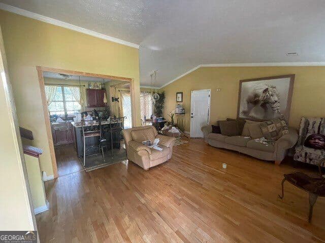 3 bedroom, 2.5 bathroom, 1,627 sq ft single family residence for sale at 2436 Stratford Court, Decatur, GA 30035 — photo 2