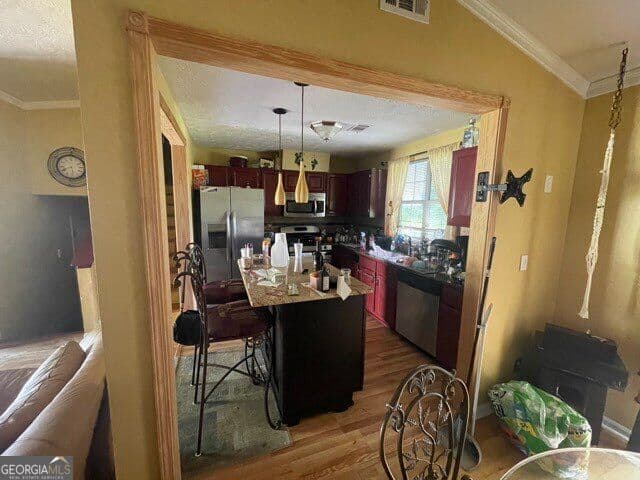 3 bedroom, 2.5 bathroom, 1,627 sq ft single family residence for sale at 2436 Stratford Court, Decatur, GA 30035 — photo 4