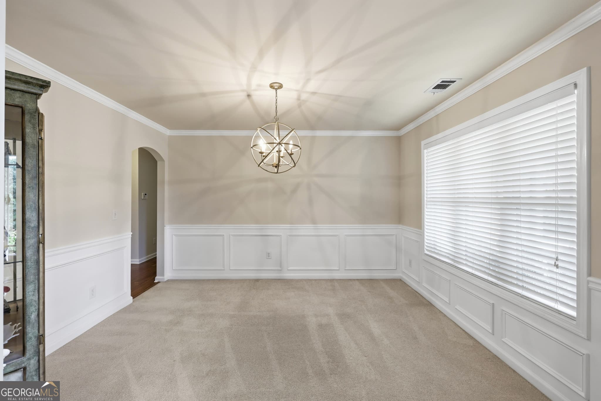 4 bedroom, 2.5 bathroom, 2,689 sq ft single family residence for sale at 5511 Woodstream Court, Gainesville, GA 30507 — photo 10