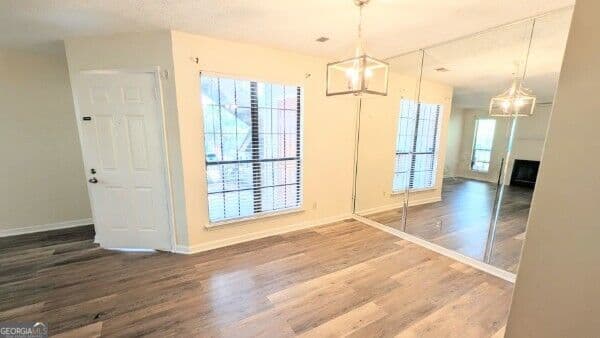 3 bedroom, 2 bathroom, 1,060 sq ft condominium for sale at 761 Windchase Lane, Stone Mountain, GA 30083 — photo 5