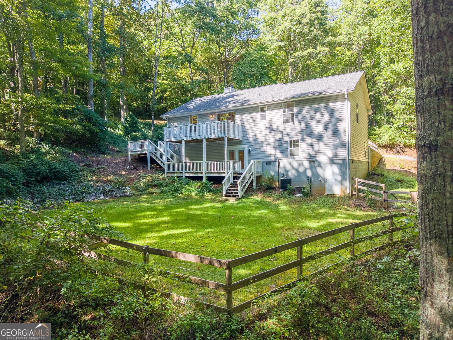 3 bedroom, 2.5 bathroom, 2,036 sq ft single family residence for sale at 1460 Bald Mountain Road, Dillard, GA 30537 — photo 6
