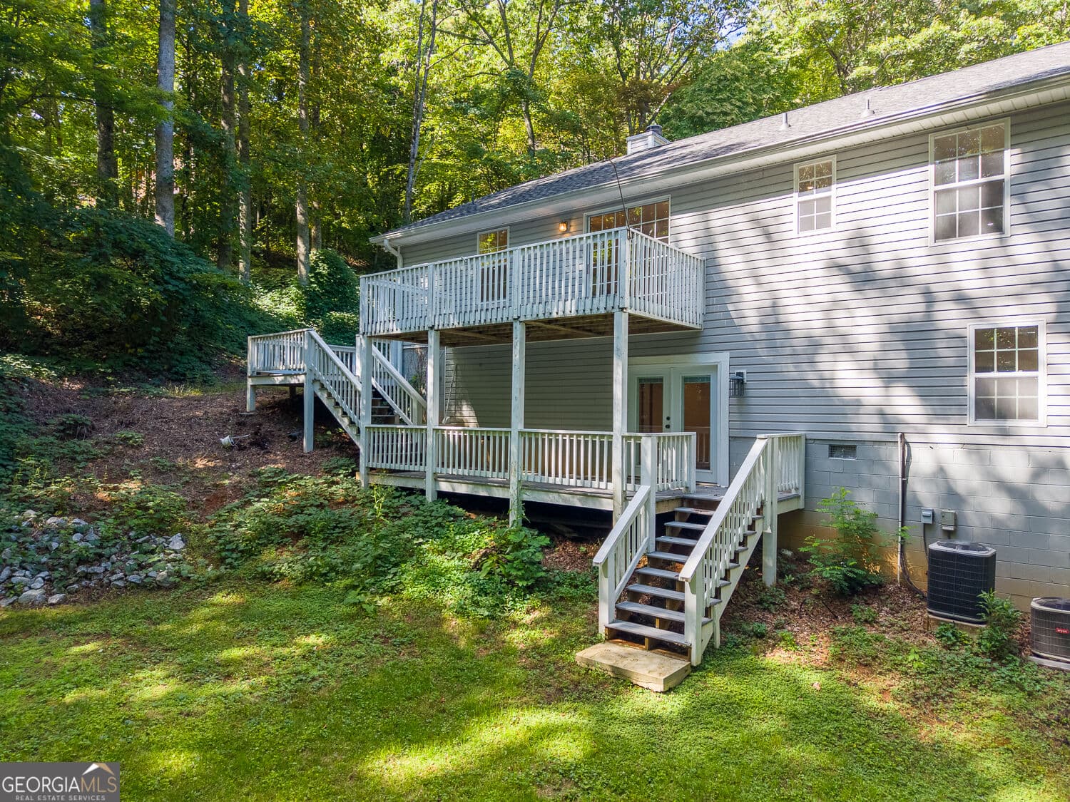 3 bedroom, 2.5 bathroom, 2,036 sq ft single family residence for sale at 1460 Bald Mountain Road, Dillard, GA 30537 — photo 7