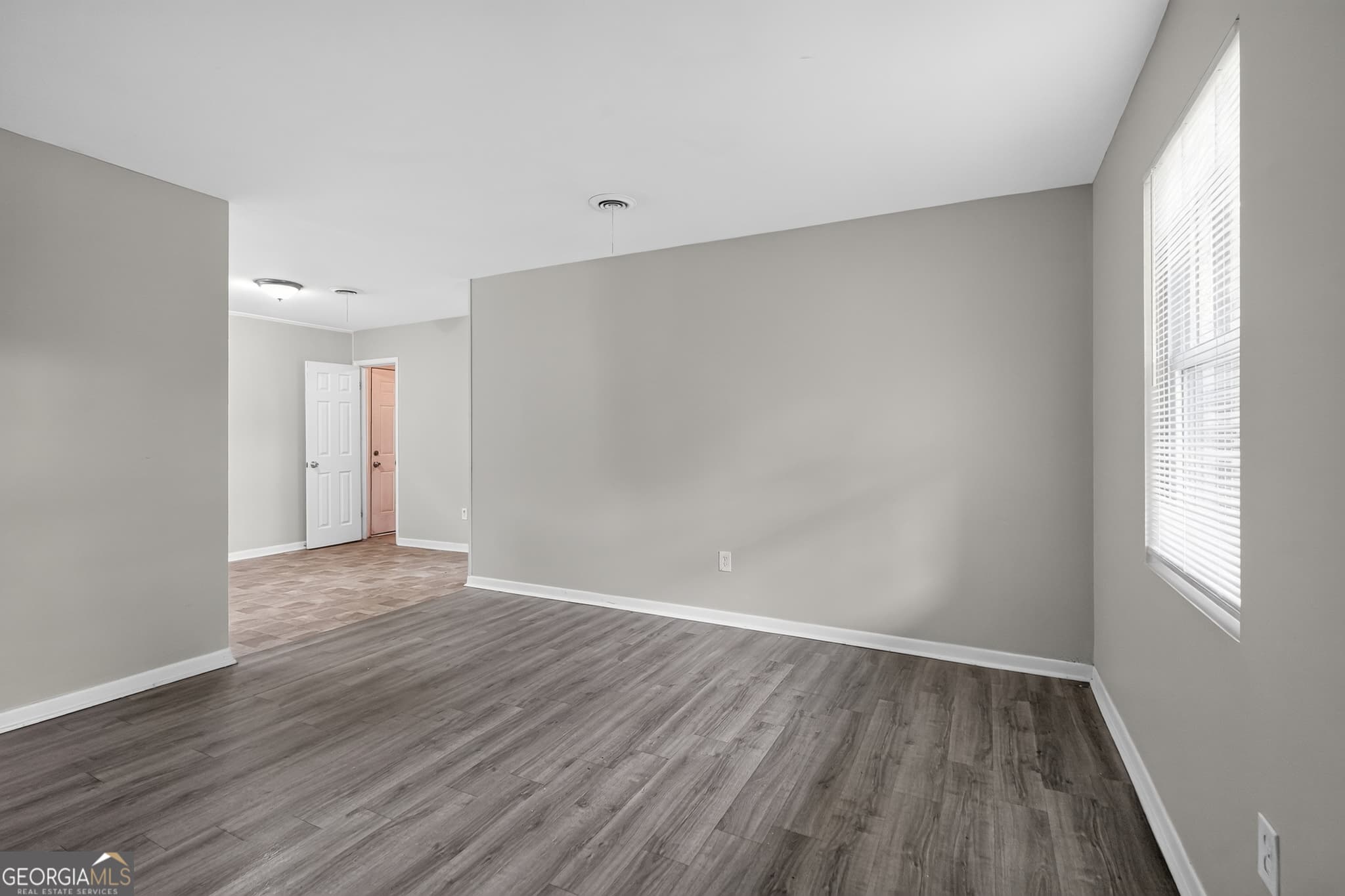 3 bedroom, 2 bathroom, 1,300 sq ft single family residence for sale at 2604 Massoit Court, Augusta, GA 30906 — photo 6