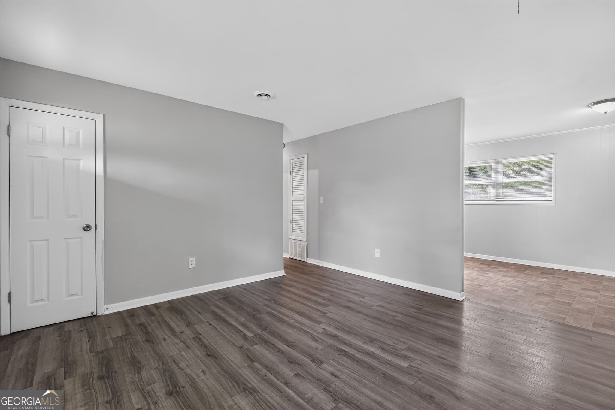 3 bedroom, 2 bathroom, 1,300 sq ft single family residence for sale at 2604 Massoit Court, Augusta, GA 30906 — photo 5