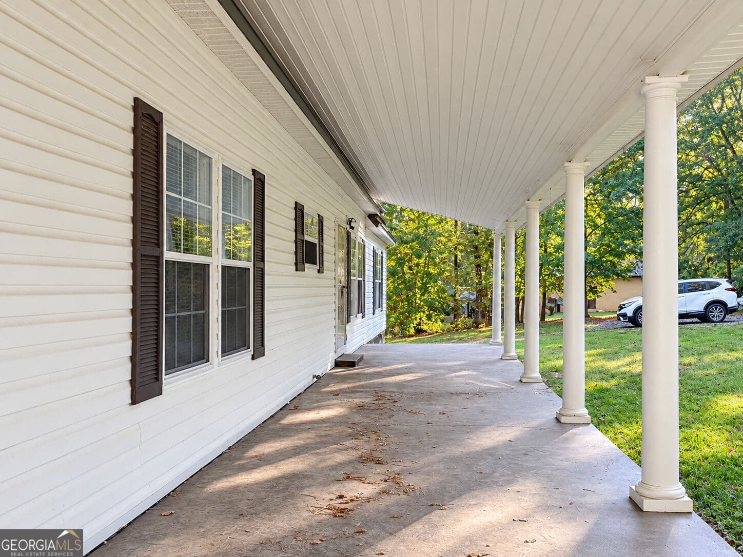 3 bedroom, 3 bathroom, 3,015 sq ft single family residence for sale at 3027 Mccomb Court, Milledgeville, GA 31061 — photo 5