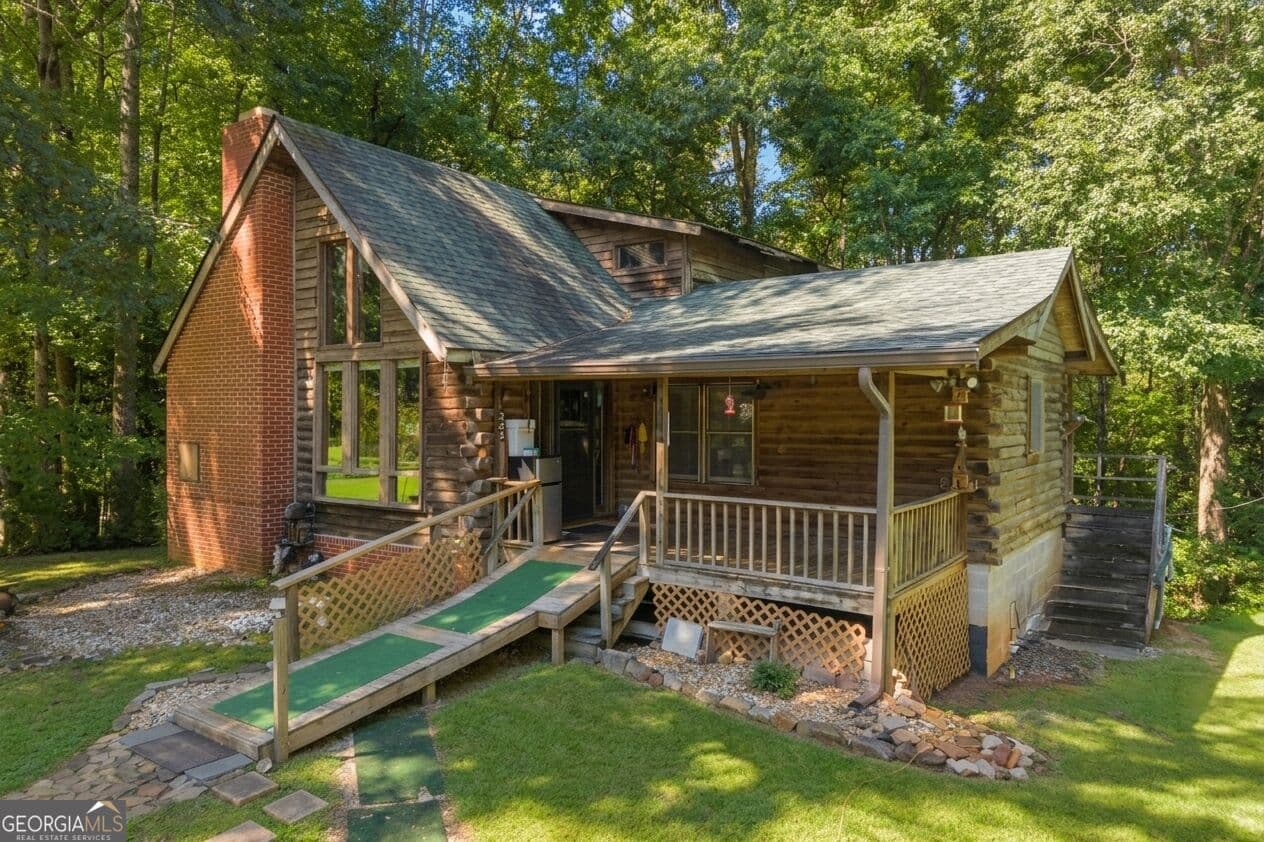 3 bedroom, 2 bathroom, 1,476 sq ft cabin,single family residence for sale at 235 Evans Drive, Cleveland, GA 30528 — photo 1 of 64
