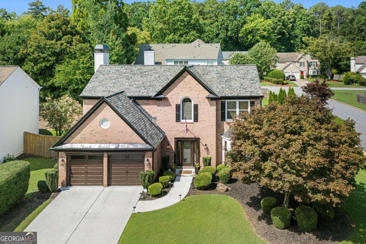 4 bedroom, 2.5 bathroom, 2,474 sq ft single family residence for sale at 485 Weatherend Court, Johns Creek, GA 30022 — photo 6