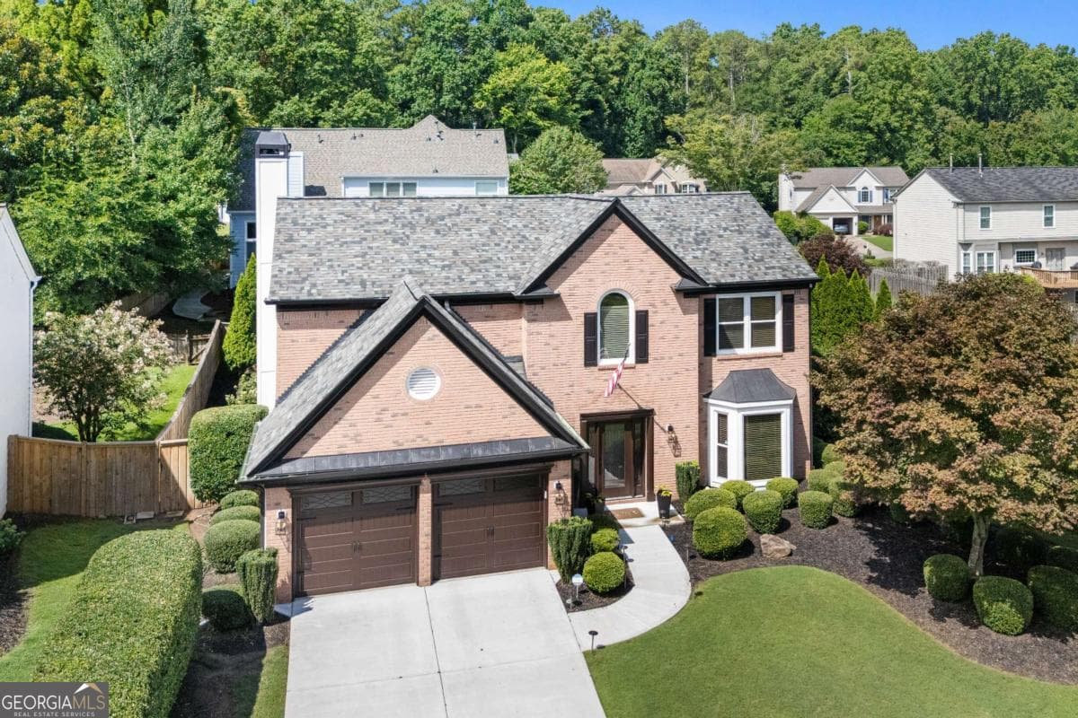 4 bedroom, 2.5 bathroom, 2,474 sq ft single family residence for sale at 485 Weatherend Court, Johns Creek, GA 30022 — photo 5
