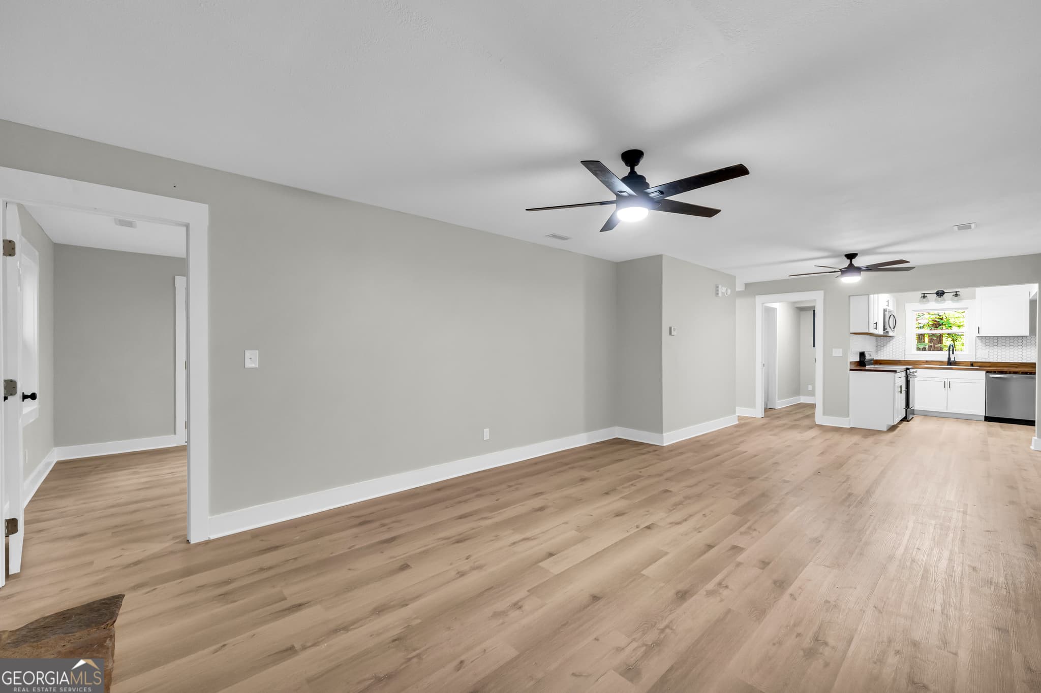 2 bedroom, 2 bathroom, 1,150 sq ft single family residence for sale at 314 Skyview Circle, Clarkesville, GA 30523 — photo 10