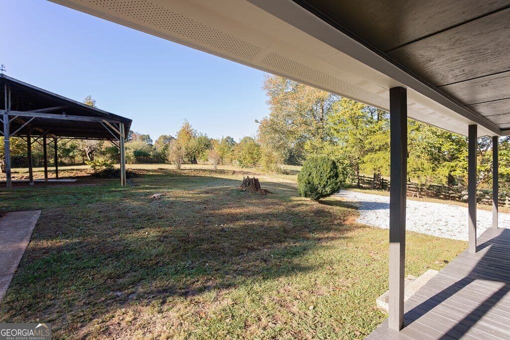 2 bedroom, 2 bathroom, 1,612 sq ft single family residence for sale at 2209 Duncan Bridge Road, Cornelia, GA 30531 — photo 10