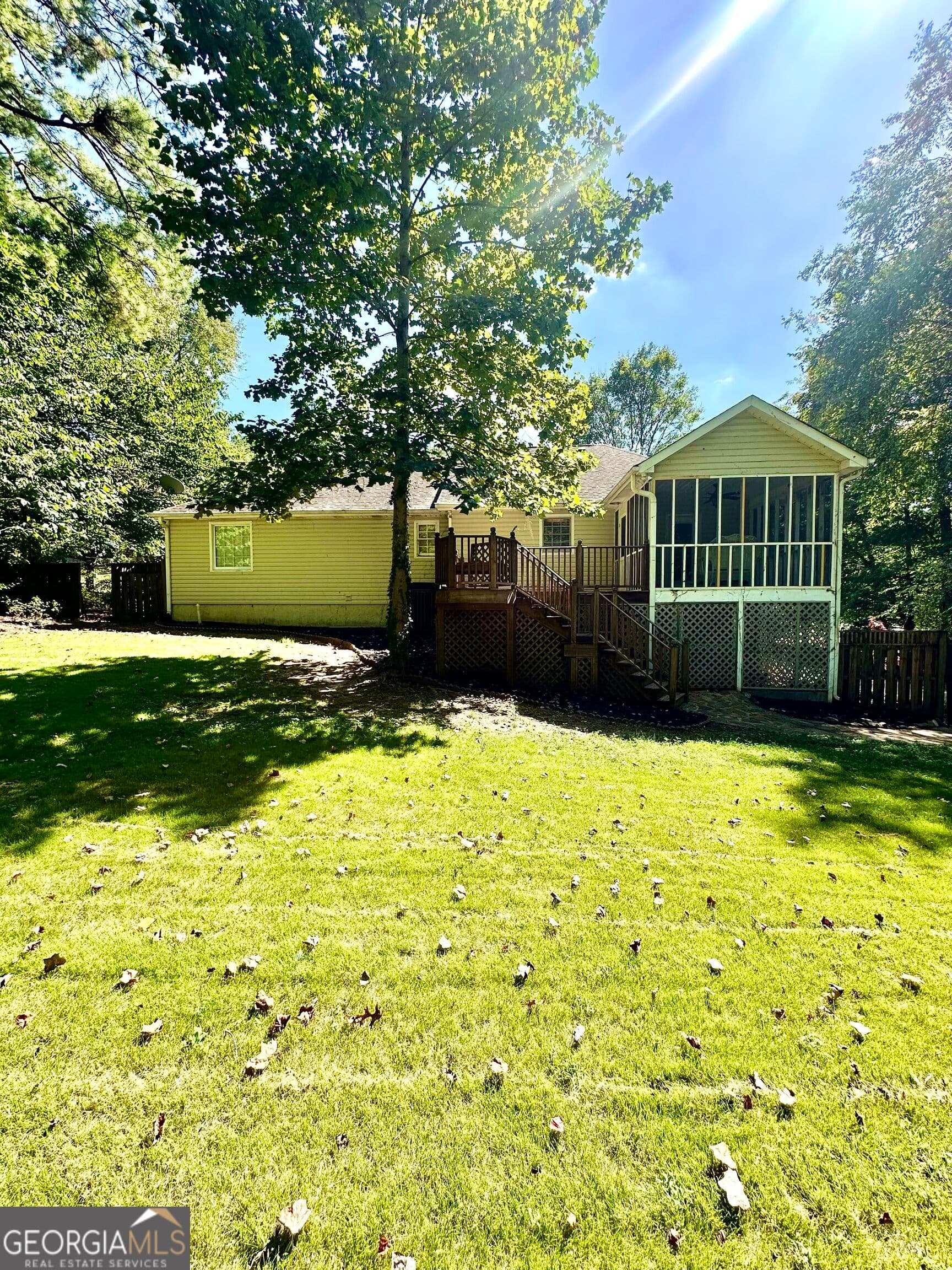 4 bedroom, 3 bathroom, 2,798 sq ft single family residence for sale at 439 Abbington Lane, Douglasville, GA 30134 — photo 6