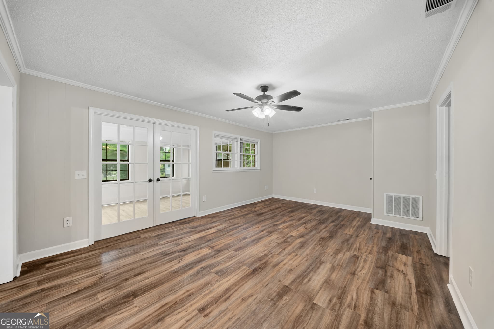 3 bedroom, 2 bathroom, 1,844 sq ft single family residence for sale at 228 Allenwood Drive, Statesboro, GA 30458 — photo 7