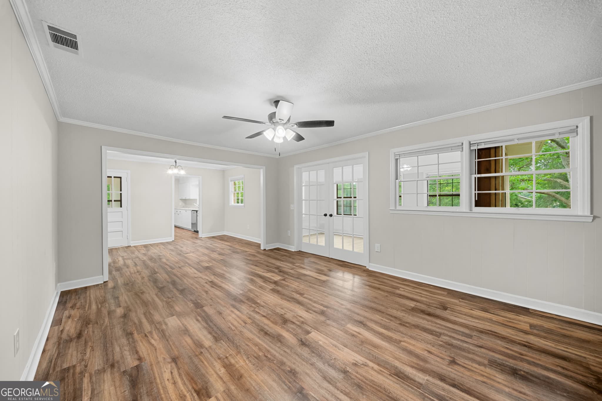 3 bedroom, 2 bathroom, 1,844 sq ft single family residence for sale at 228 Allenwood Drive, Statesboro, GA 30458 — photo 9