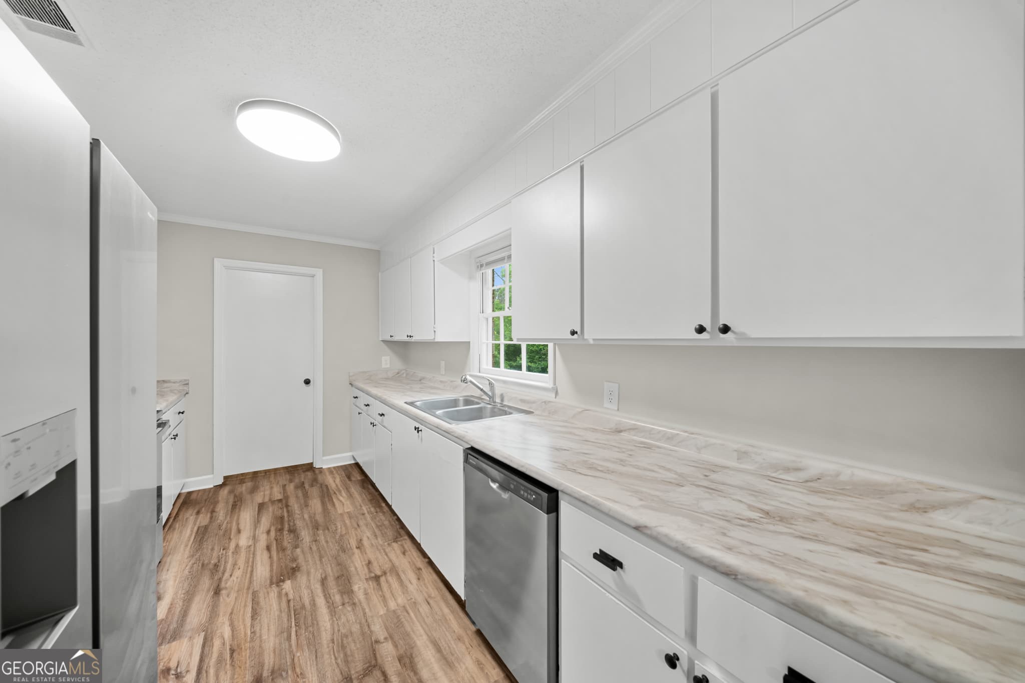 3 bedroom, 2 bathroom, 1,844 sq ft single family residence for sale at 228 Allenwood Drive, Statesboro, GA 30458 — photo 10
