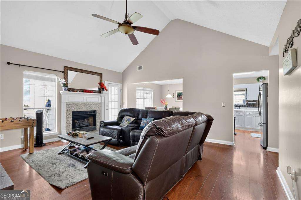 3 bedroom, 2 bathroom, 1,462 sq ft single family residence for sale at 705 Allens Landing Drive, Lawrenceville, GA 30045 — photo 8