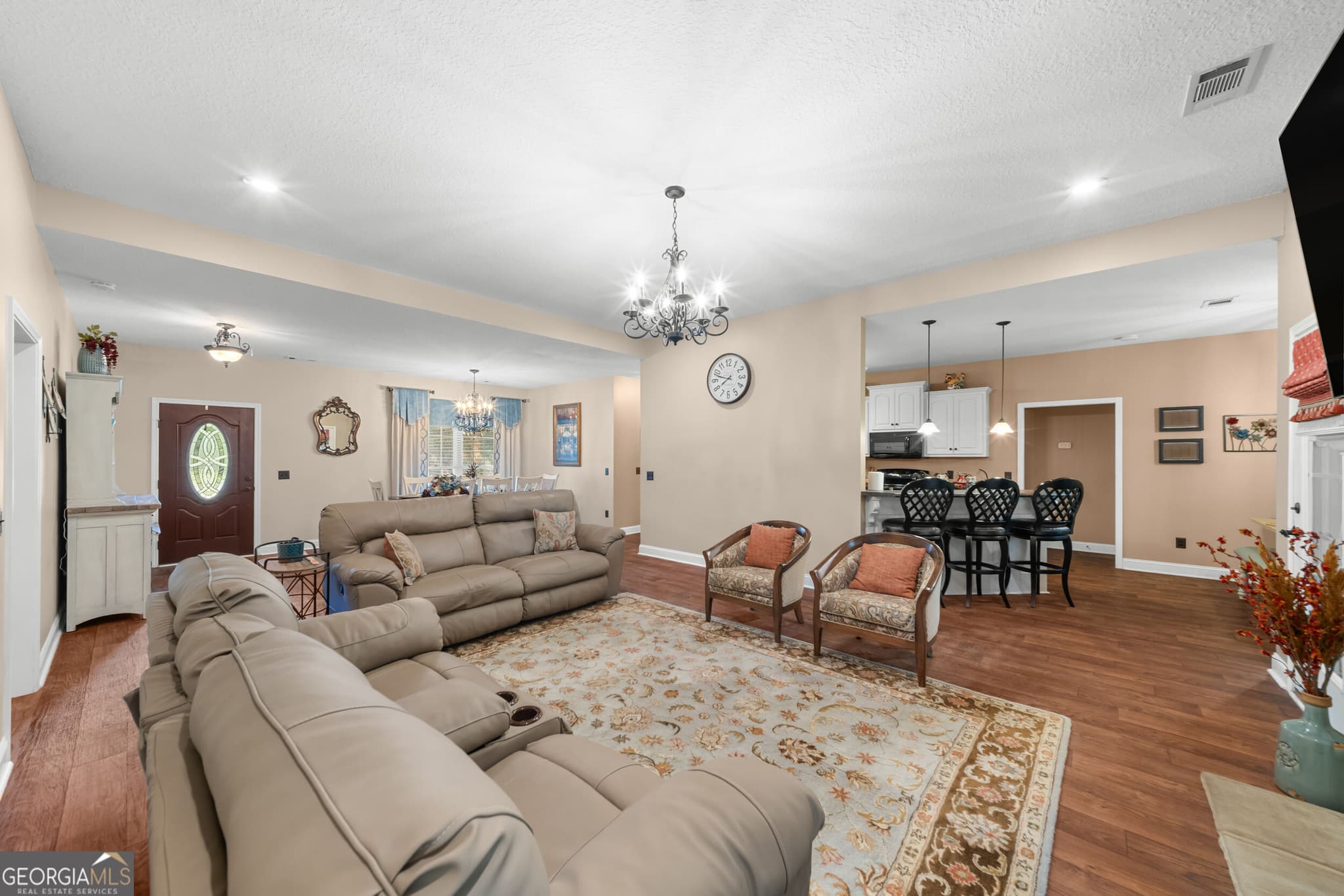 3 bedroom, 3 bathroom, 2,198 sq ft single family residence for sale at 602 W Mica Court, Statesboro, GA 30461 — photo 9