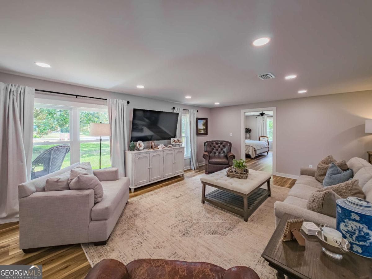 2 bedroom, 2 bathroom, 2,006 sq ft single family residence for sale at 950 Crawley Road N/A, Omega, GA 31775 — photo 9