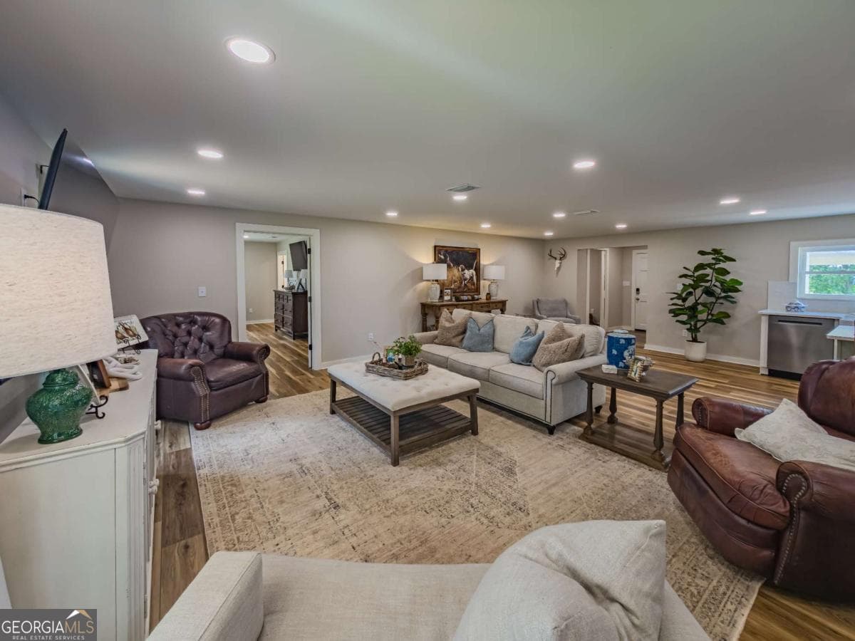 2 bedroom, 2 bathroom, 2,006 sq ft single family residence for sale at 950 Crawley Road N/A, Omega, GA 31775 — photo 8