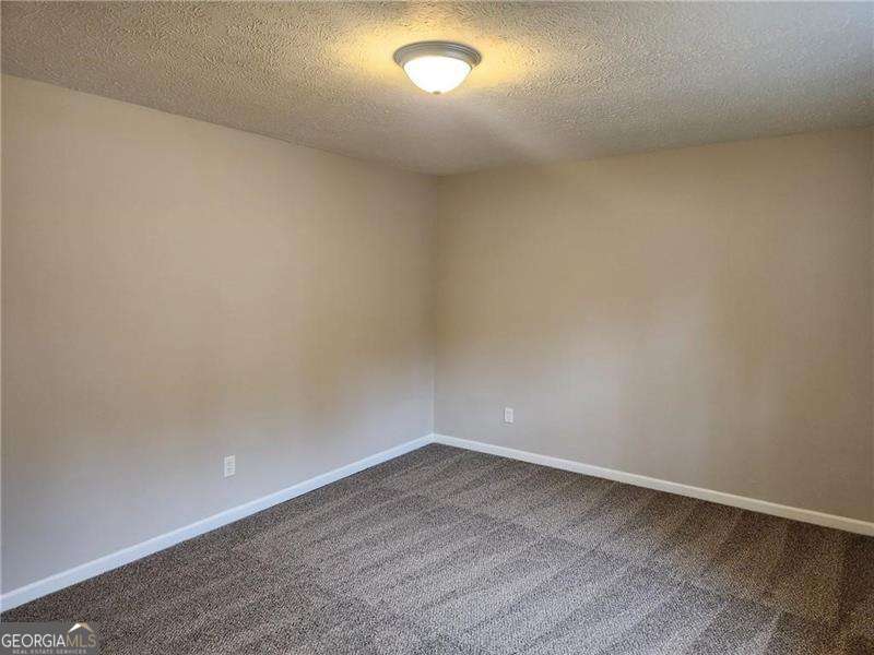 2 bedroom, 2.5 bathroom, 2,400 sq ft duplex for rent at 1285 S Lea Court, Smyrna, GA 30080 for $1,650 a month — photo 5