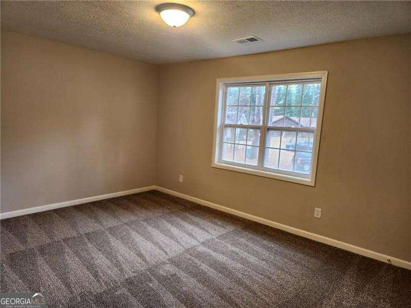 2 bedroom, 2.5 bathroom, 2,400 sq ft duplex for rent at 1285 S Lea Court, Smyrna, GA 30080 for $1,650 a month — photo 9