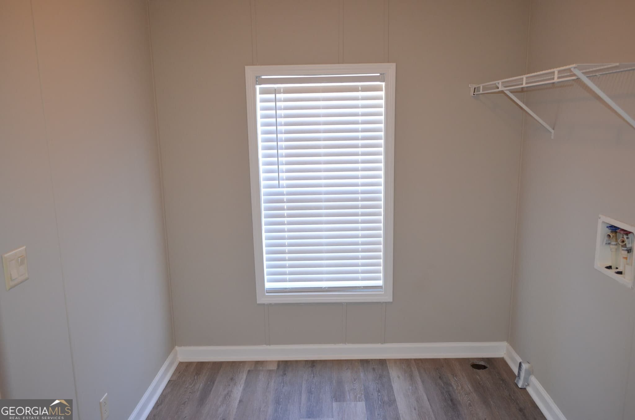3 bedroom, 2 bathroom, 1,984 sq ft manufactured home,single family residence for sale at 138 Strickland Loop, Forsyth, GA 31029 — photo 9