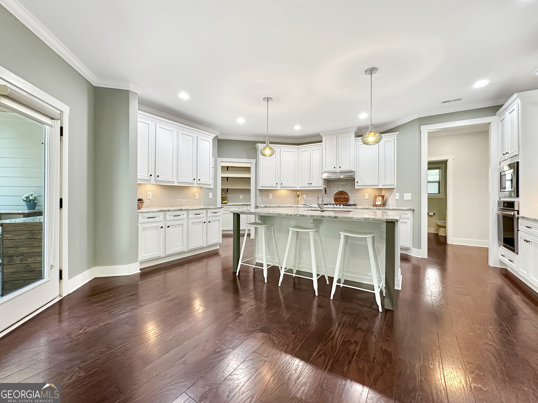 4 bedroom, 4.5 bathroom, 6,062 sq ft single family residence for sale at 415 Vanderbilt Parkway, Newnan, GA 30265 — photo 10