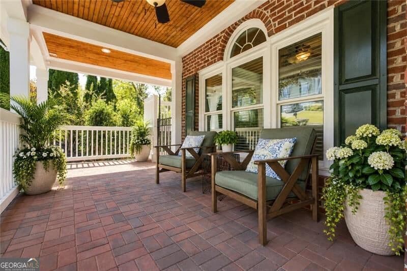 5 bedroom, 5.5 bathroom, 5,011 sq ft single family residence for sale at 4005 Upland Trace, Marietta, GA 30066 — photo 3