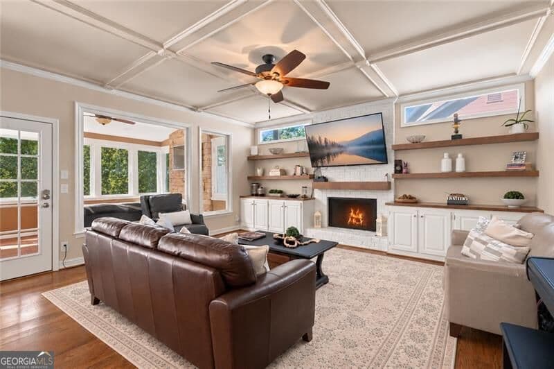 5 bedroom, 5.5 bathroom, 5,011 sq ft single family residence for sale at 4005 Upland Trace, Marietta, GA 30066 — photo 8