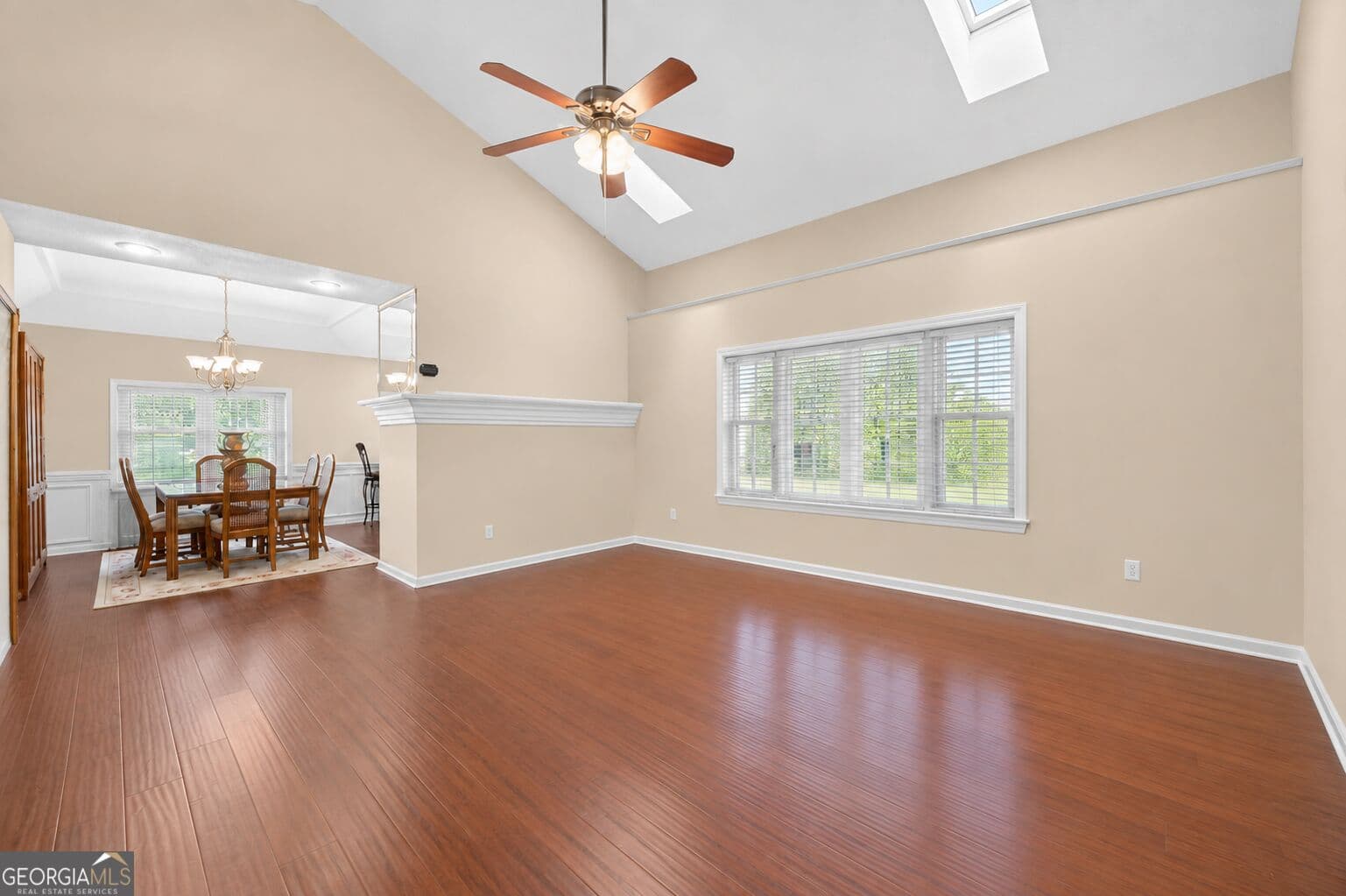 3 bedroom, 2 bathroom, 1,655 sq ft single family residence for sale at 2955 Hillcreek Drive, Augusta, GA 30909 — photo 3