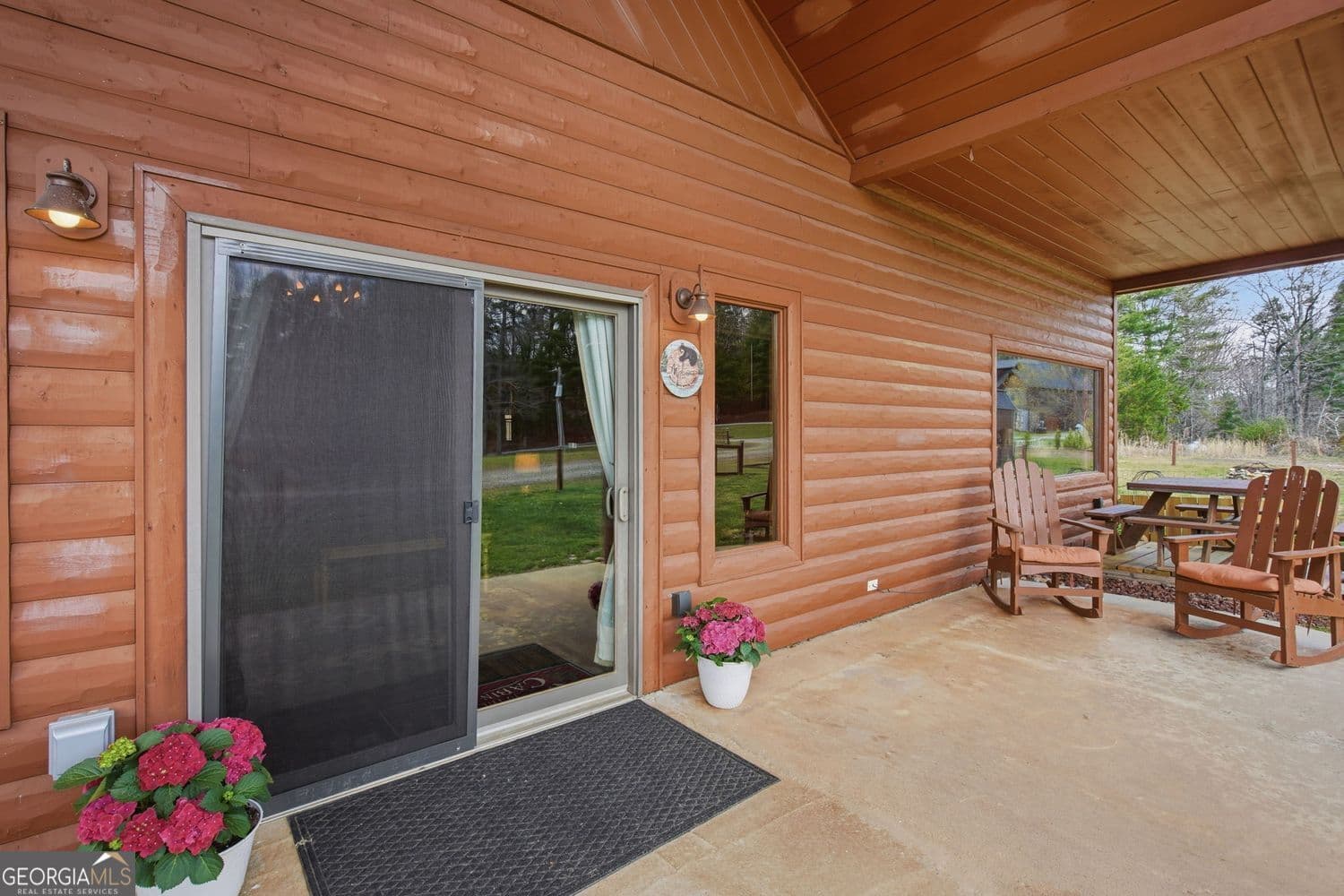 2 bedroom, 1 bathroom, 1,080 sq ft cabin,single family residence under contract at 12877 Appalachian Highway, Morganton, GA 30560 — photo 6