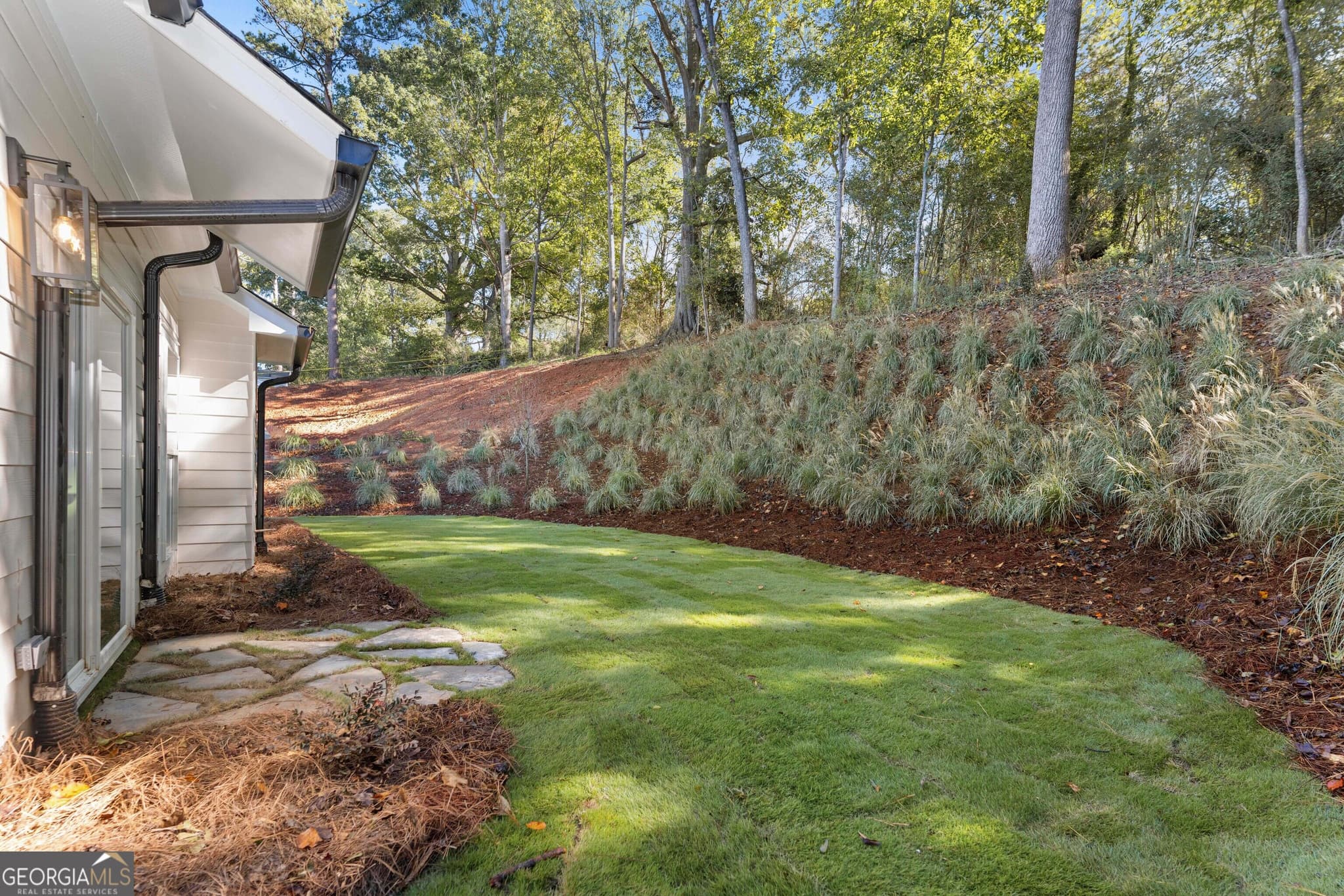 3 bedroom, 2.5 bathroom, 1,550 sq ft single family residence for sale at 106 Pinecrest Drive, Greensboro, GA 30642 — photo 7