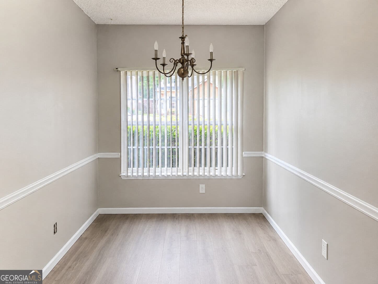 4 bedroom, 2.5 bathroom, 1,844 sq ft single family residence for rent at 7760 Newbury Drive, Jonesboro, GA 30236 for $1,950 a month — photo 4