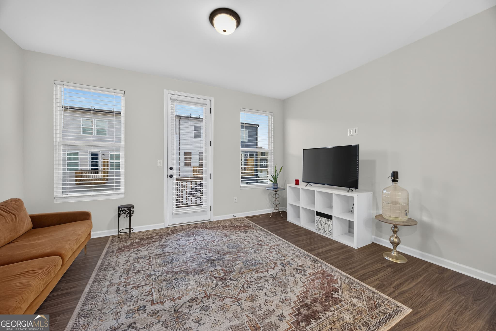 2 bedroom, 2.5 bathroom loft,townhouse for sale at 2656 Brookview Lane, Atlanta, GA 30318 — photo 10