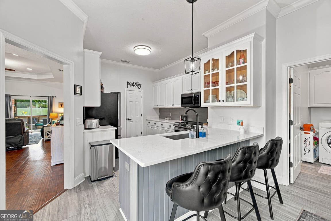 4 bedroom, 3 bathroom, 2,572 sq ft single family residence for sale at 118 Regal Road, Brunswick, GA 31523 — photo 7