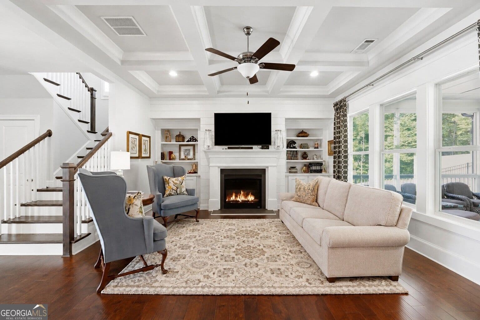 4 bedroom, 3.5 bathroom, 3,696 sq ft single family residence for sale at 2442 Sunflower Drive, Hoschton, GA 30548 — photo 6