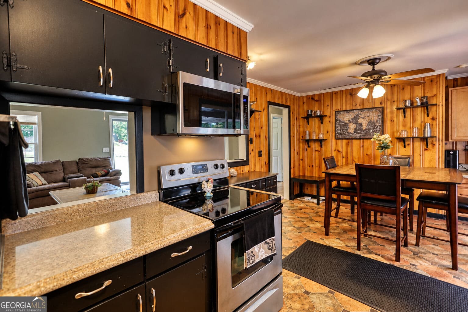 4 bedroom, 1.5 bathroom, 1,978 sq ft single family residence for sale at 805 S West Street, Greensboro, GA 30642 — photo 7