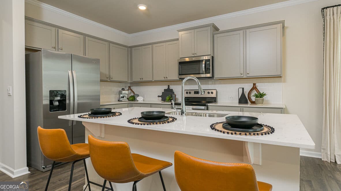 4 bedroom, 2.5 bathroom, 2,125 sq ft townhouse for sale at 4822 Guava Trace, Acworth, GA 30101 — photo 10