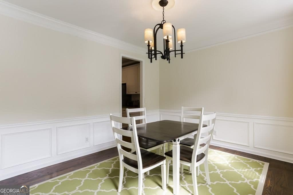 6 bedroom, 3.5 bathroom, 4,560 sq ft single family residence for rent at 3119 Swallow Drive, Marietta, GA 30066 for $3,600 a month — photo 7