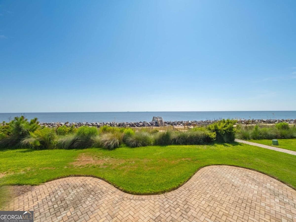 3 bedroom, 3.5 bathroom, 1,832 sq ft townhouse for sale at 260 Turtle Track Lane, Jekyll Island, GA 31527 — photo 3