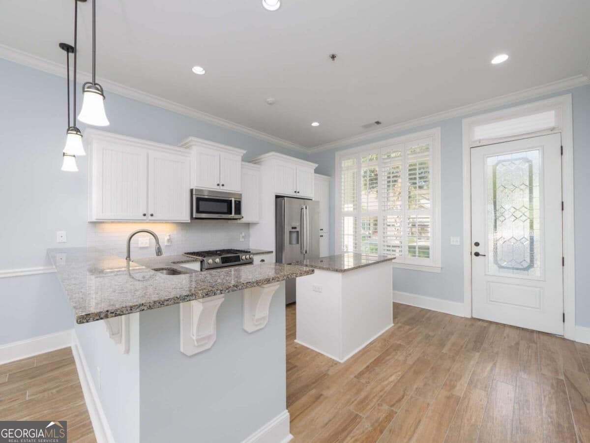 3 bedroom, 3.5 bathroom, 1,832 sq ft townhouse for sale at 260 Turtle Track Lane, Jekyll Island, GA 31527 — photo 5
