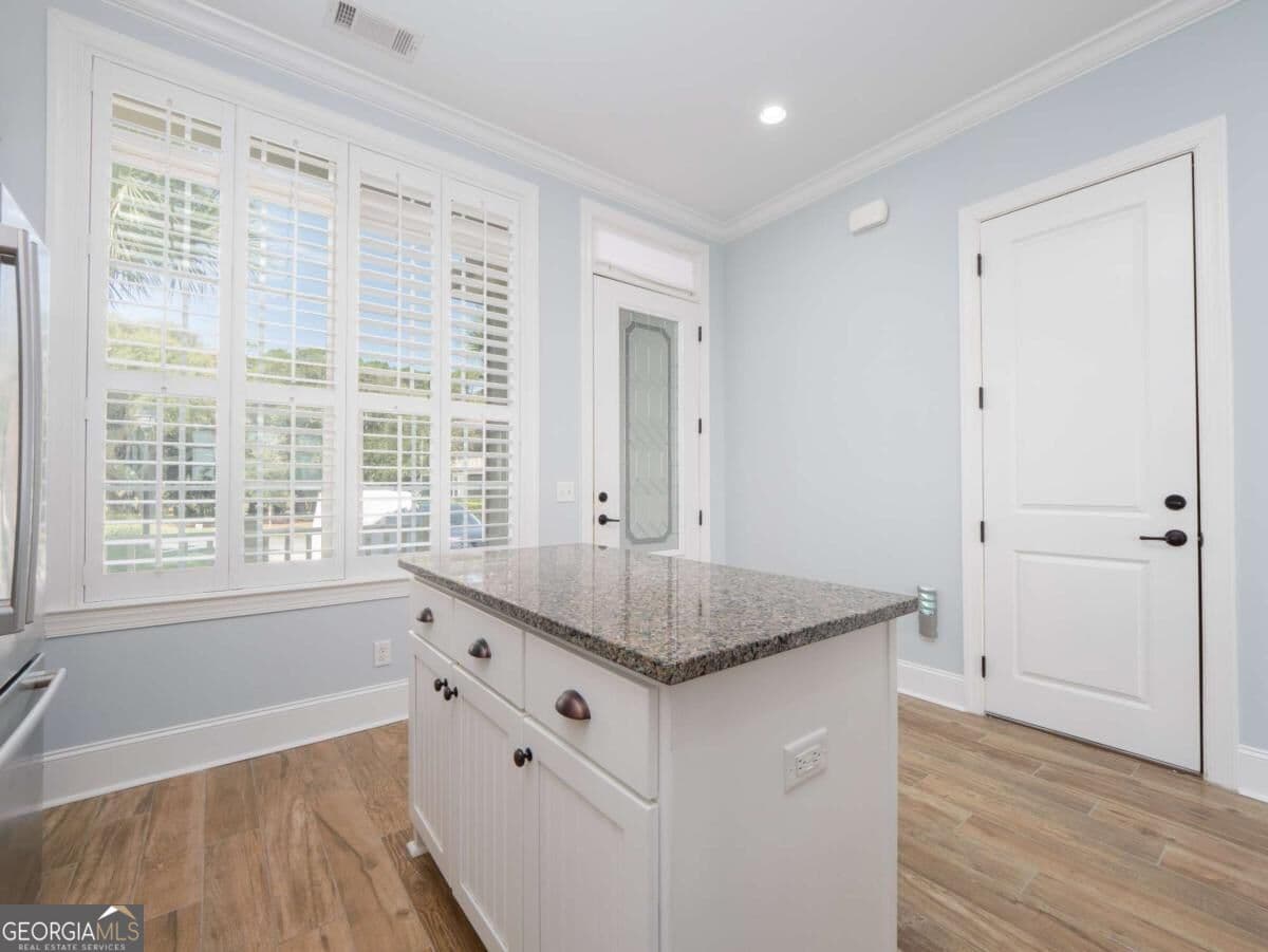 3 bedroom, 3.5 bathroom, 1,832 sq ft townhouse for sale at 260 Turtle Track Lane, Jekyll Island, GA 31527 — photo 10